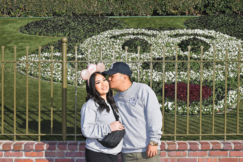 Mickey Shaka Sweater